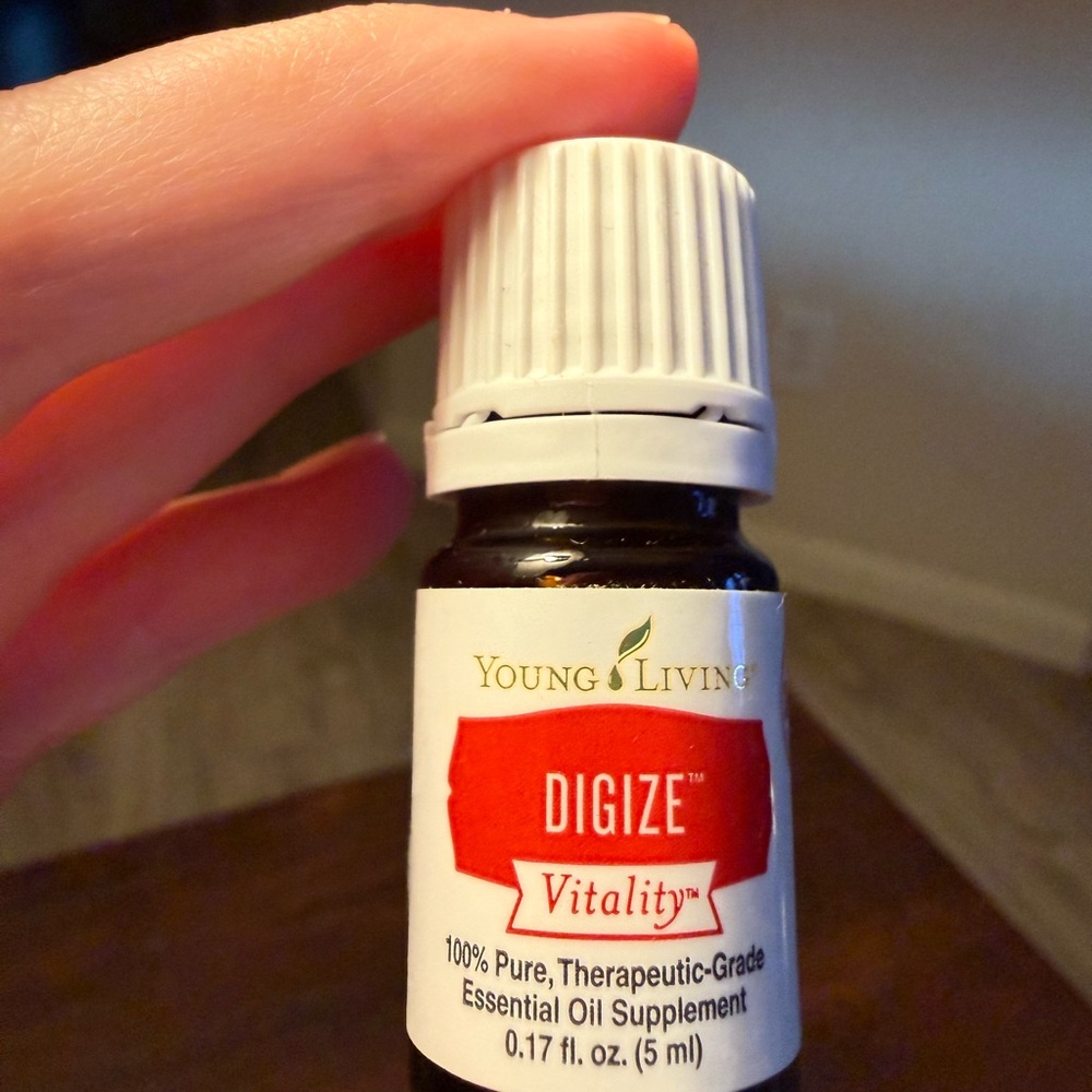 Young Living Digize Vitality Serum - Red and White